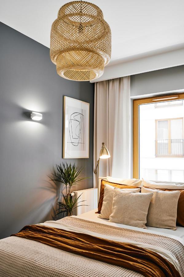 Main Station Art Apartment Краків Екстер'єр фото